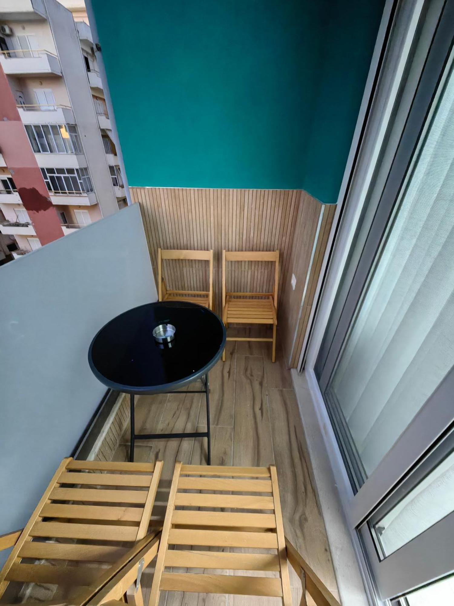 Lungomare Luxury Sea View Apartaments Vlorë Quarto foto